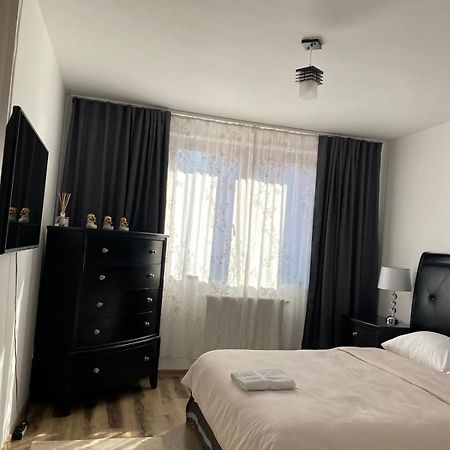 Laura Apartament Târgu-Mureş Esterno foto